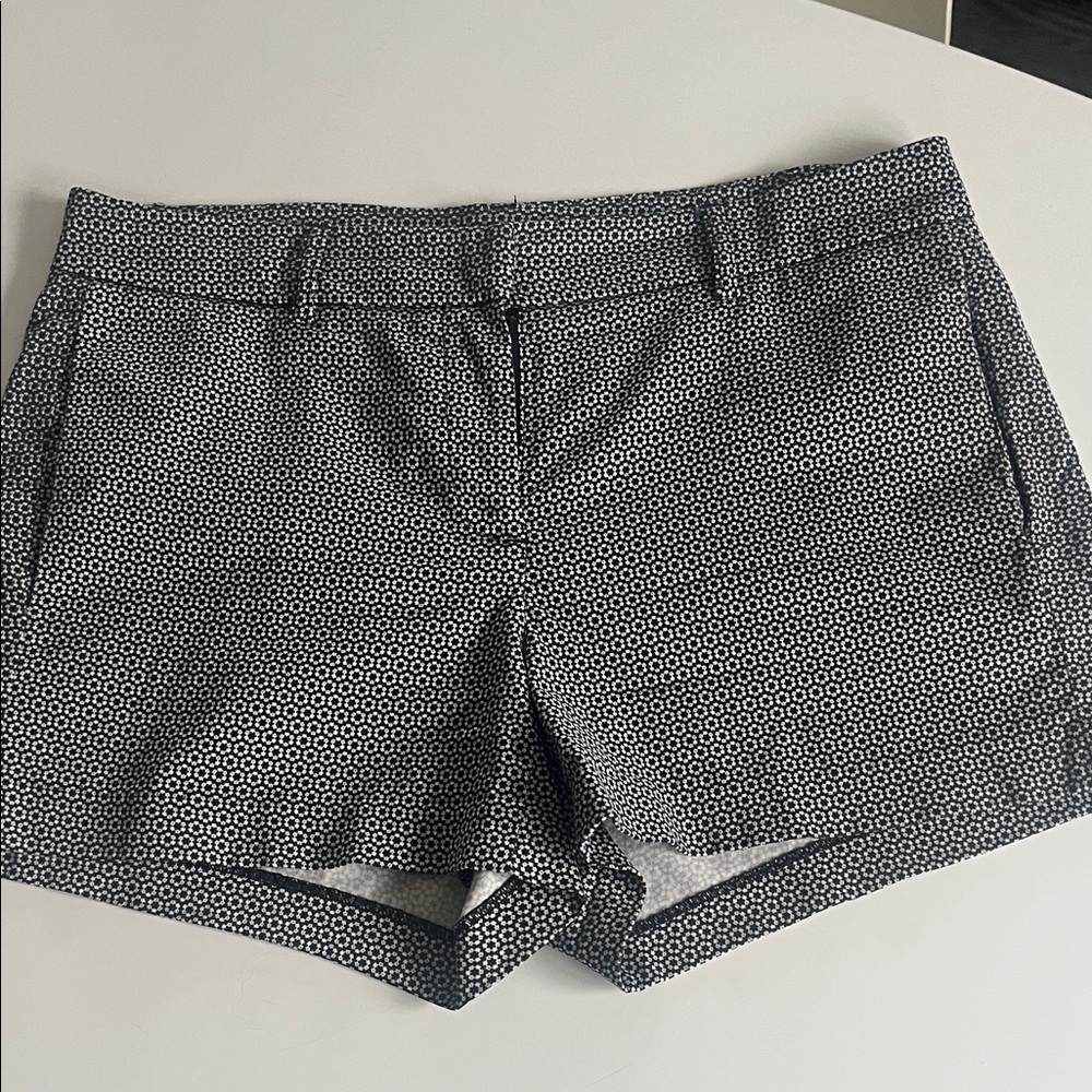 Vintage Smart Set Stylish Black and White Women's Shorts